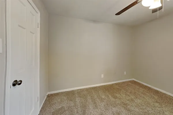 $2,400 | 3806 Village Oaks Drive, Houston, TX 77339