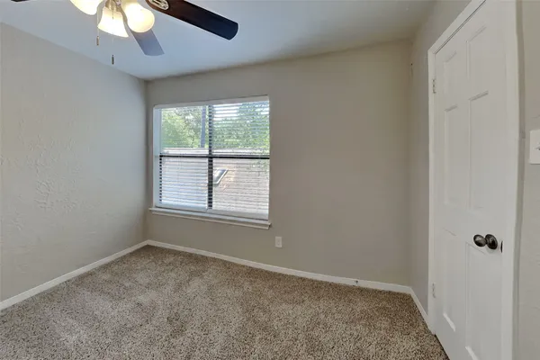 $2,400 | 3806 Village Oaks Drive, Houston, TX 77339