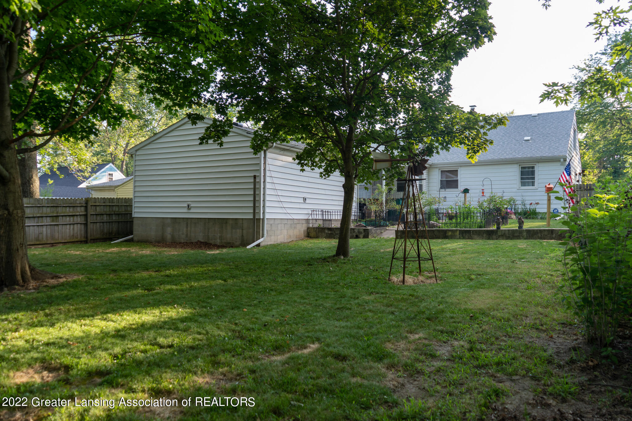6047 Hughes Road Lansing, MI 48911 - Photo 24 of 25 01832FBE-9A8A-4D29-91DC-FB09303716B8