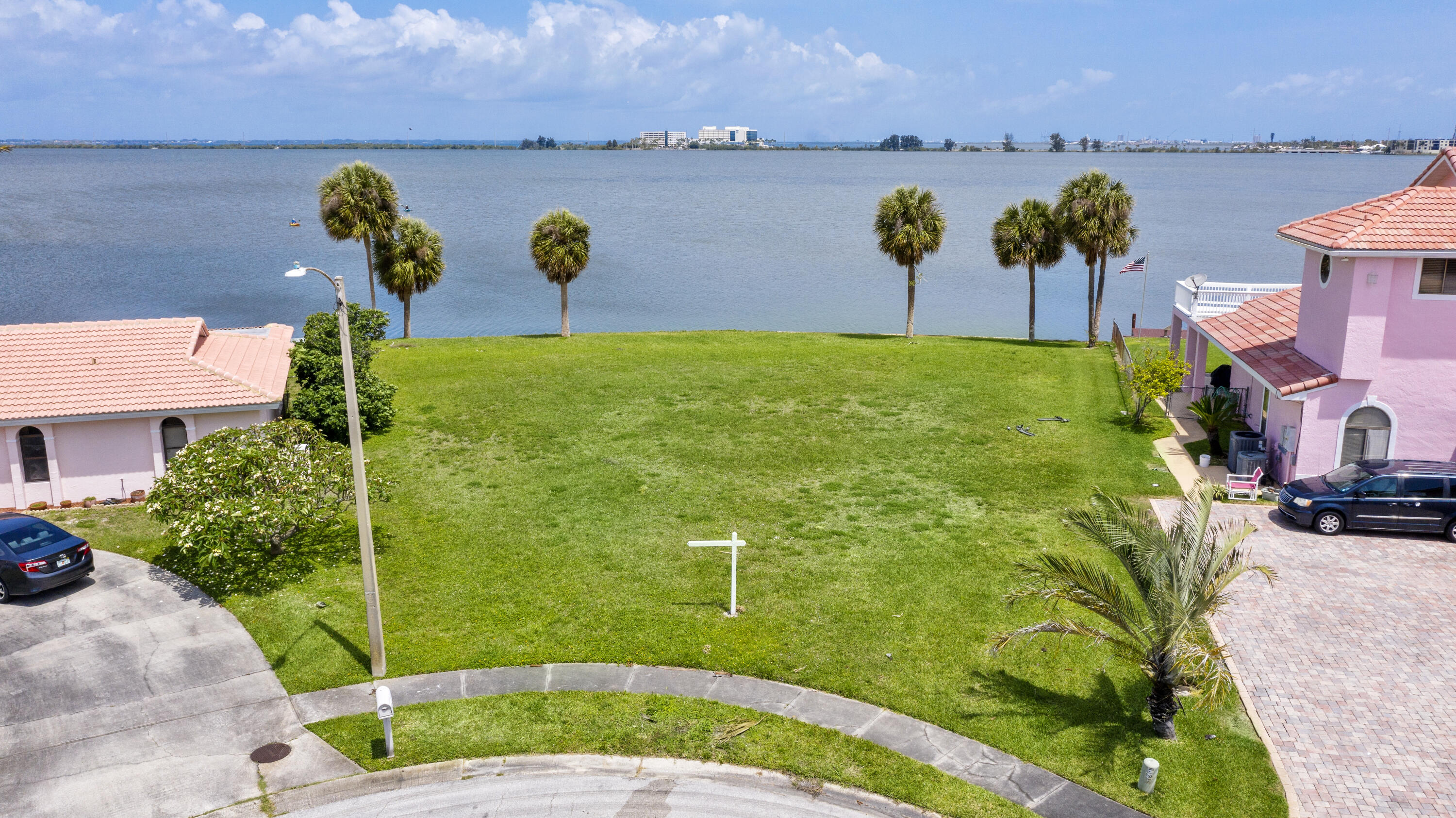 161 St Croix Avenue Cocoa Beach, FL 32931 - Photo 1 of 15 Direct Banana River