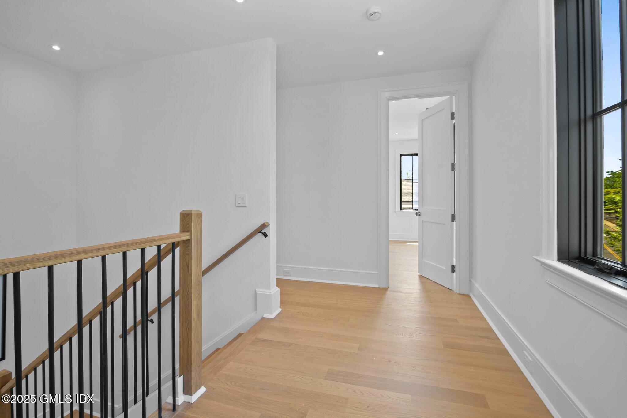 148 East Elm Street, Unit 1 Greenwich, CT 06830 - Photo 15 of 30 39-web-or-mls-148-e-elm-st-unit-a