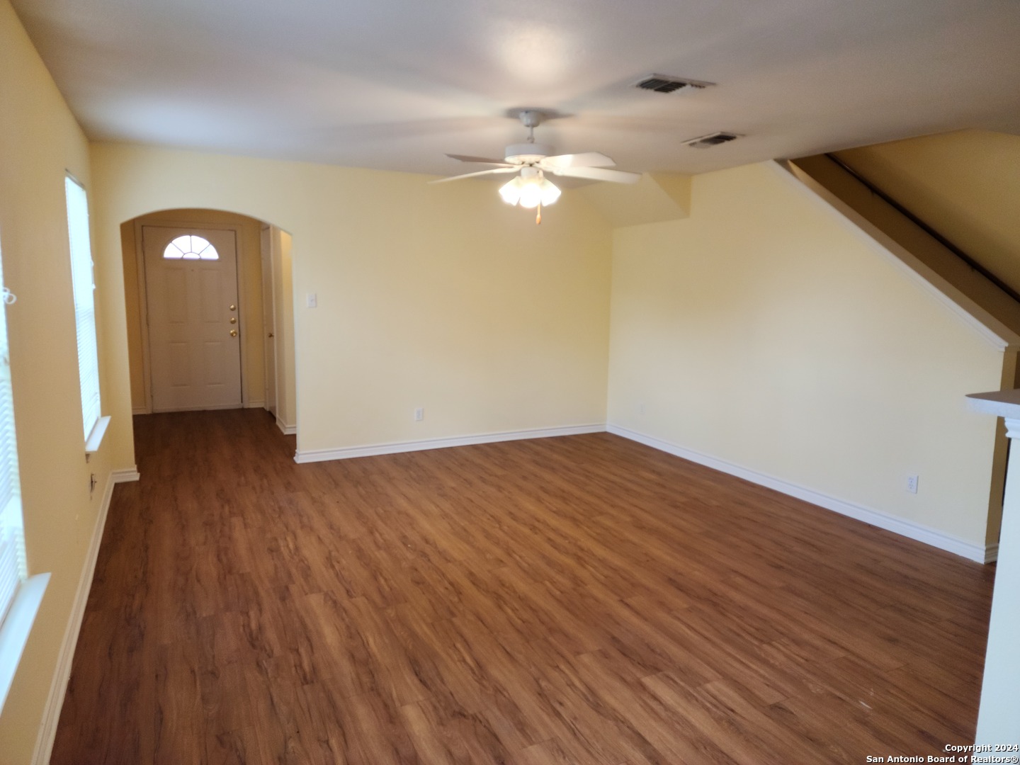 10023 Vasso View, Unit 4 Converse, TX 78109 - Photo 3 of 24