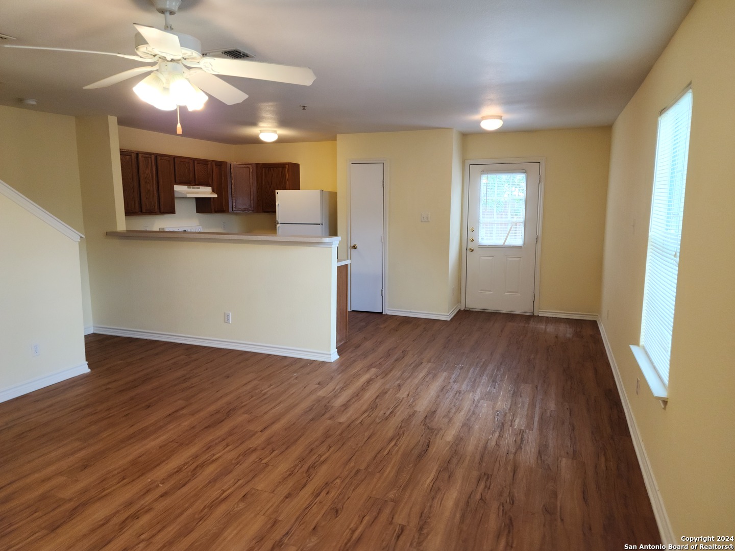 10023 Vasso View, Unit 4 Converse, TX 78109 - Photo 4 of 24