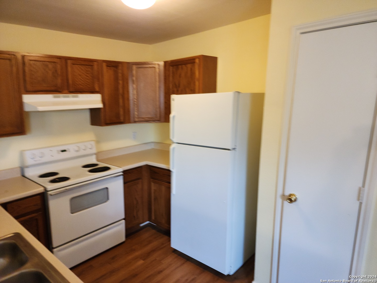 10023 Vasso View, Unit 4 Converse, TX 78109 - Photo 8 of 24