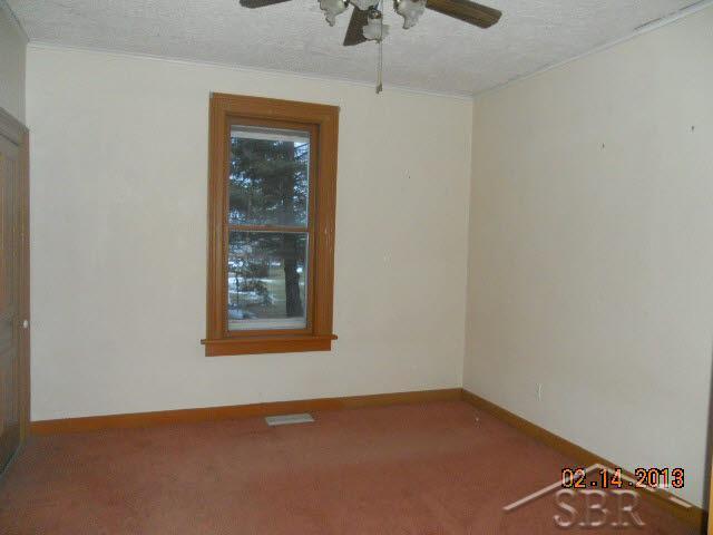 9828 West Saginaw Road Reese, MI 48757 - Photo 5 of 10 20351719-4.JPG