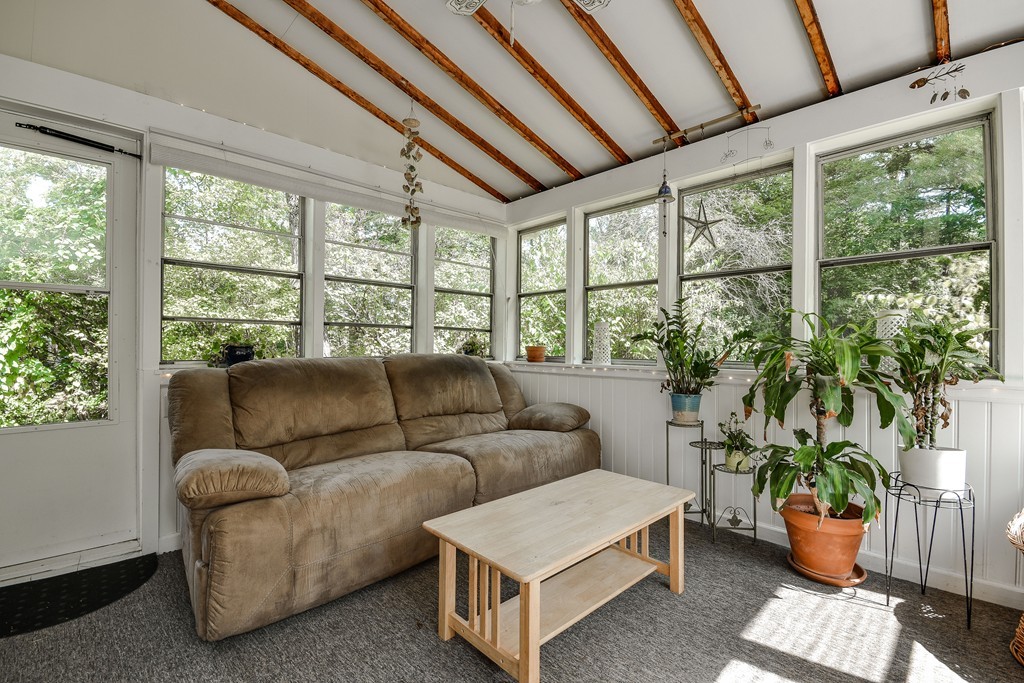 63 Cold Spring Road Holliston, MA 01746 - Photo 10 of 26 Gallery Image 10