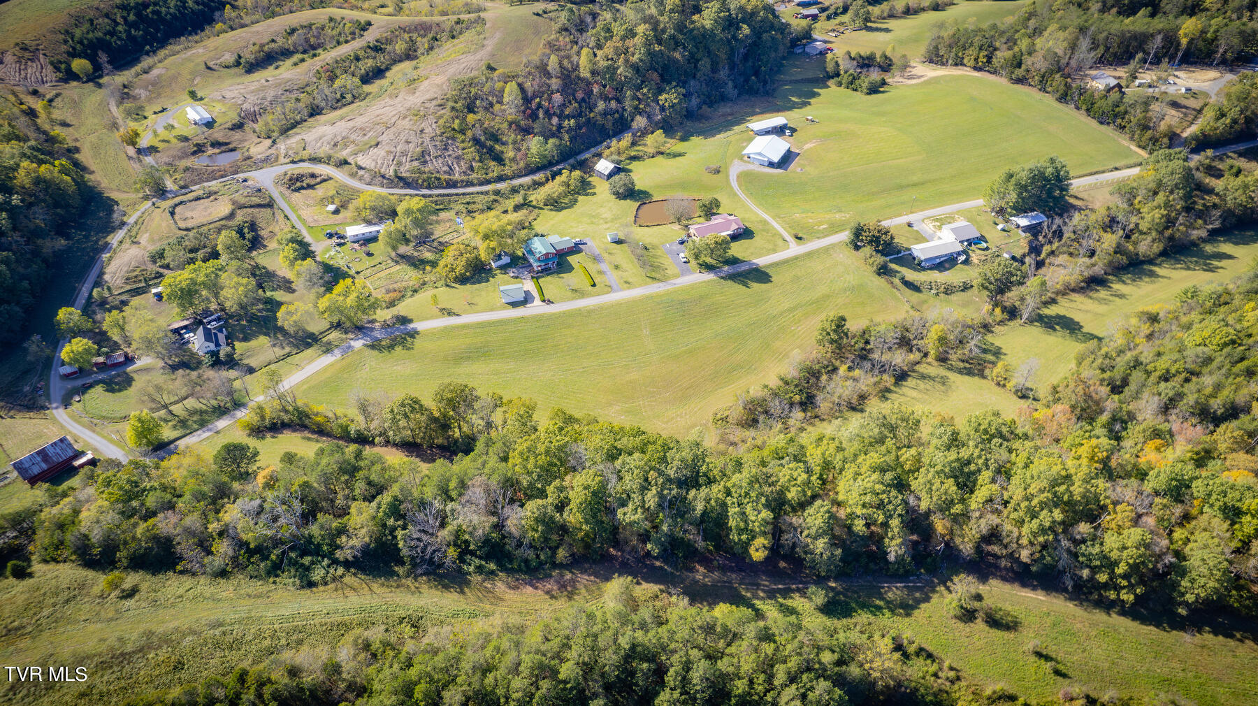0 Chimney Top Loop Fall Branch, TN 37656 - Photo 10 of 16 109-1