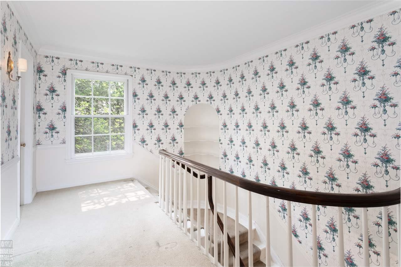 348 Provencal Road Grosse Pointe Farms, MI 48236 - Photo 16 of 29