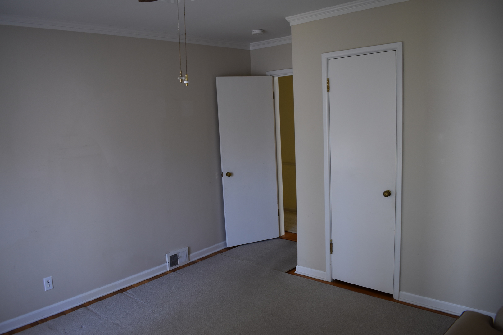 501 South Main Street Flanagan, IL 61740 - Photo 17 of 36 a view of an empty room