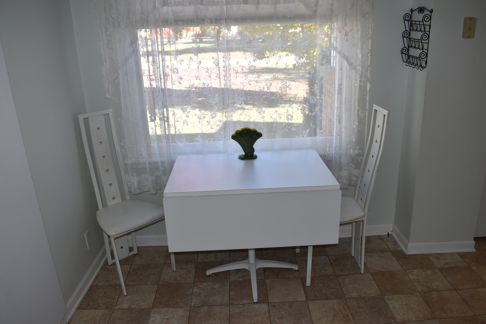 501 South Main Street Flanagan, IL 61740 - Photo 7 of 36 a dining room with furniture and window