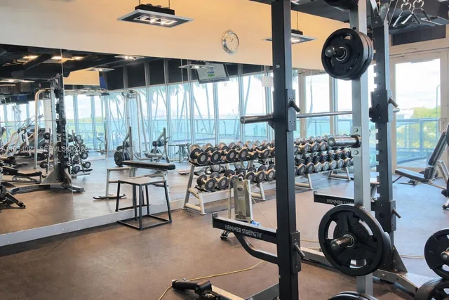 $1,200,000 | 601 Northeast 36th Street, Unit 1112, Miami, FL 33137