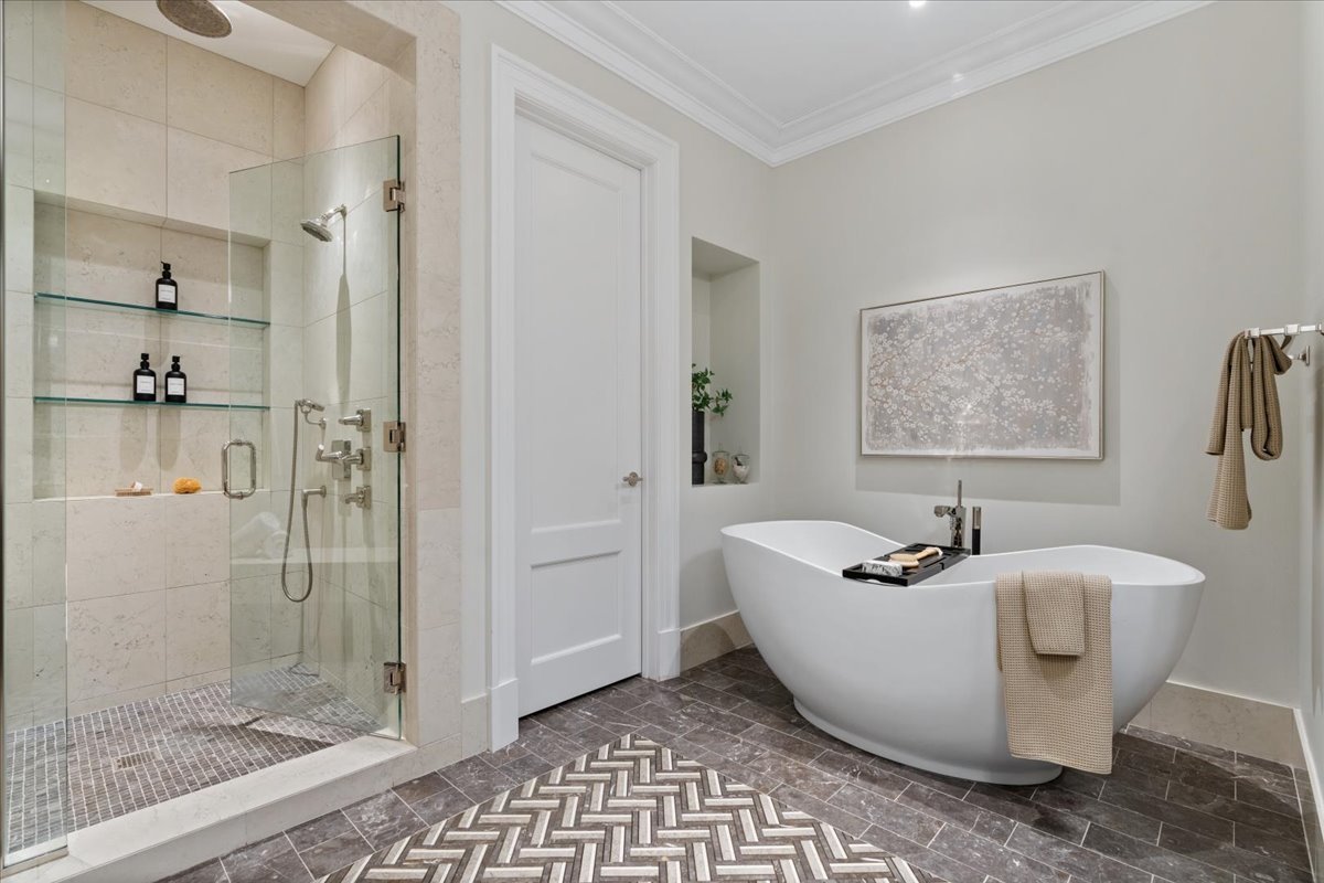 9 West Walton Street, Unit 702 Chicago, IL 60610 - Photo 24 of 38 a bath room with a bath tub and shower