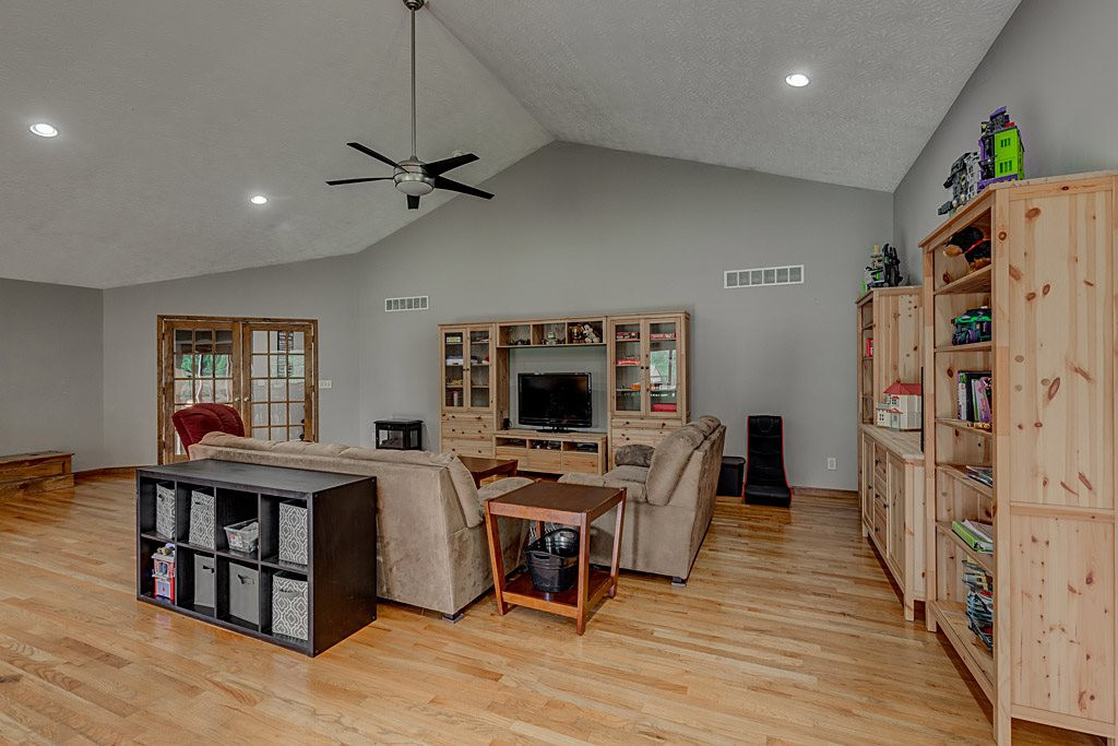 1510 Independence Road Independence, KY 41051 - Photo 17 of 28