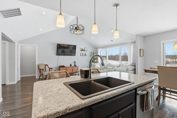 $359,000 | 1910 Portland Cove, Huntertown, IN 46748