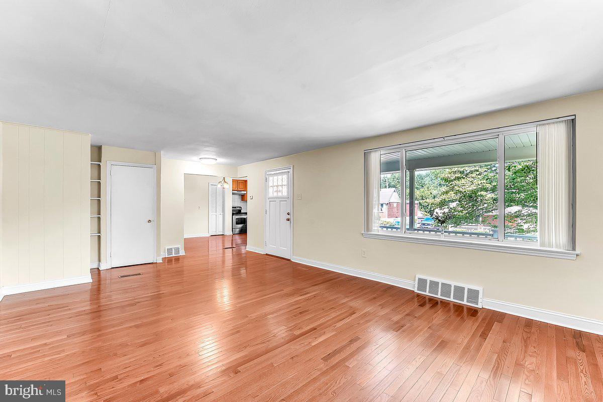51 Fairview Road Broomall, PA 19008 - Photo 8 of 29 Gallery Image 8