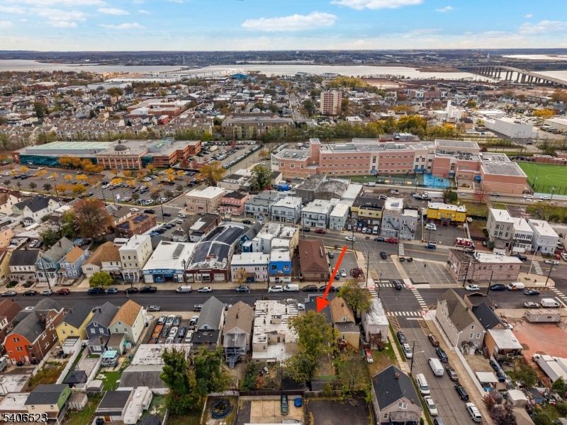 404 Washington Street Perth Amboy, NJ 08861 - Photo 6 of 45 an aerial view of a city