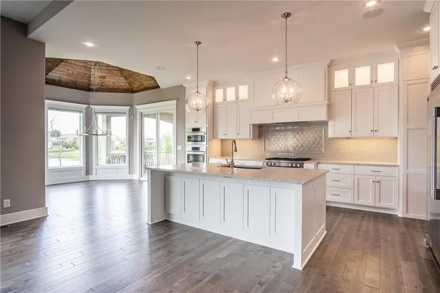 $1,154,950 | 16928 Futura Street, Overland Park, KS 66085