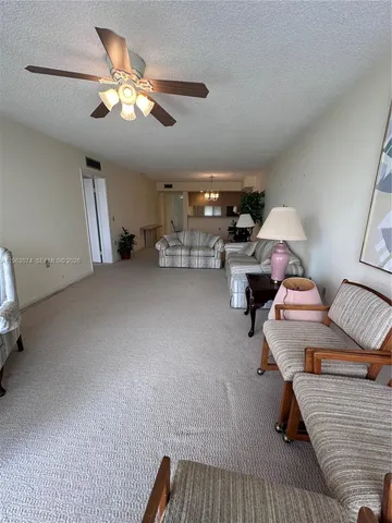 $195,000 | 2811 Village Boulevard, Unit 404, West Palm Beach, FL 33409