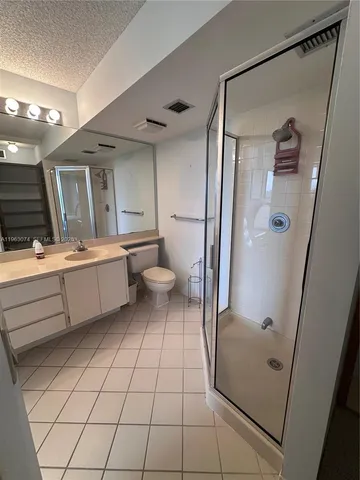 $195,000 | 2811 Village Boulevard, Unit 404, West Palm Beach, FL 33409