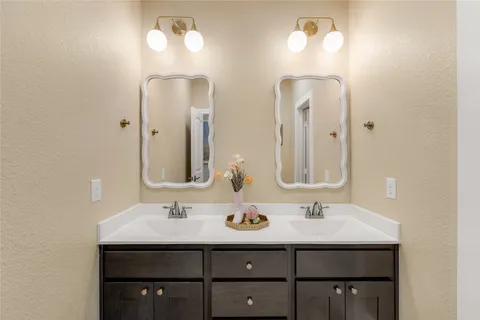 $1,350,000 | 183 Pistachio Cove, Driftwood, TX 78619