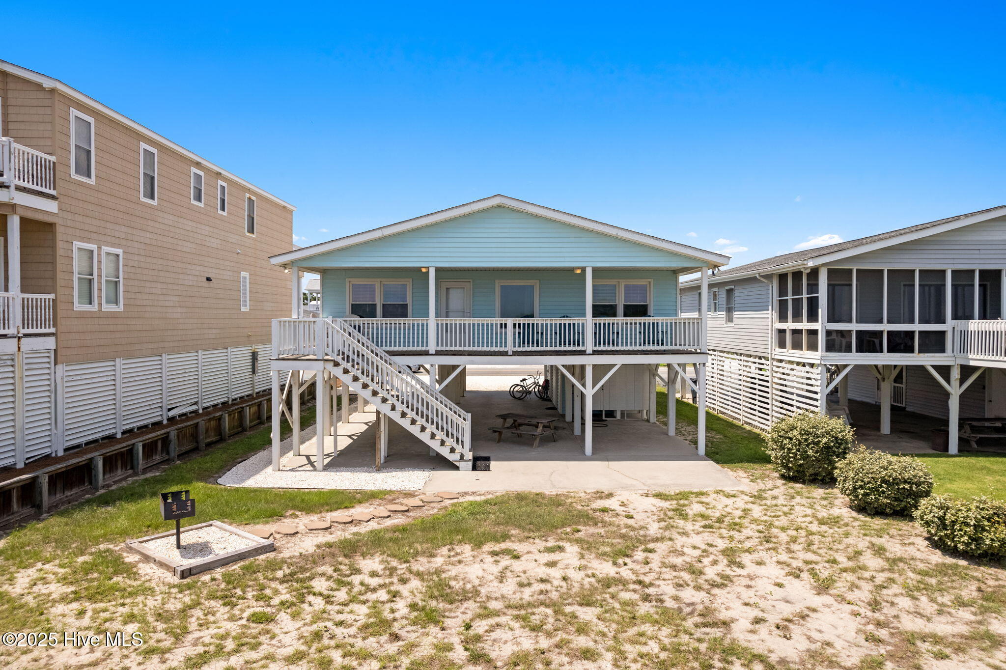 203 West Main Street Sunset Beach, NC 28468 - Photo 30 of 49 2-web-or-mls-CAMMediaLLC.com 203w-10