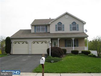 238 Sunrise Road Reading, PA 19606 - Photo 1 of 12 Gallery Image 1