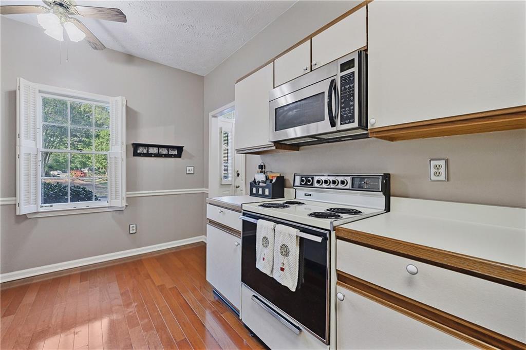 3997 Elm Street Atlanta, GA 30341 - Photo 16 of 46