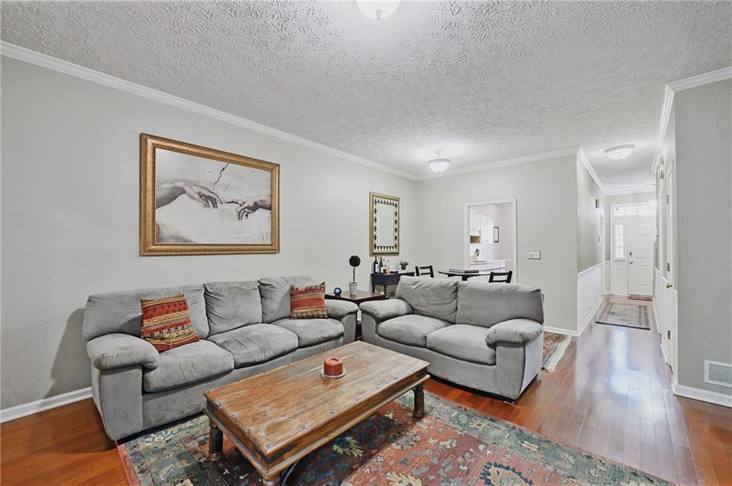 3997 Elm Street Atlanta, GA 30341 - Photo 9 of 46