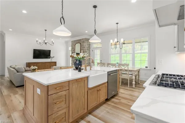 $775,000 | 7301 Lee's Ridge Road, Oak Ridge, NC 27310