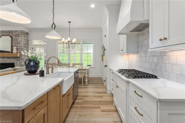 $775,000 | 7301 Lee's Ridge Road, Oak Ridge, NC 27310