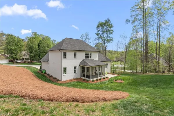$775,000 | 7301 Lee's Ridge Road, Oak Ridge, NC 27310
