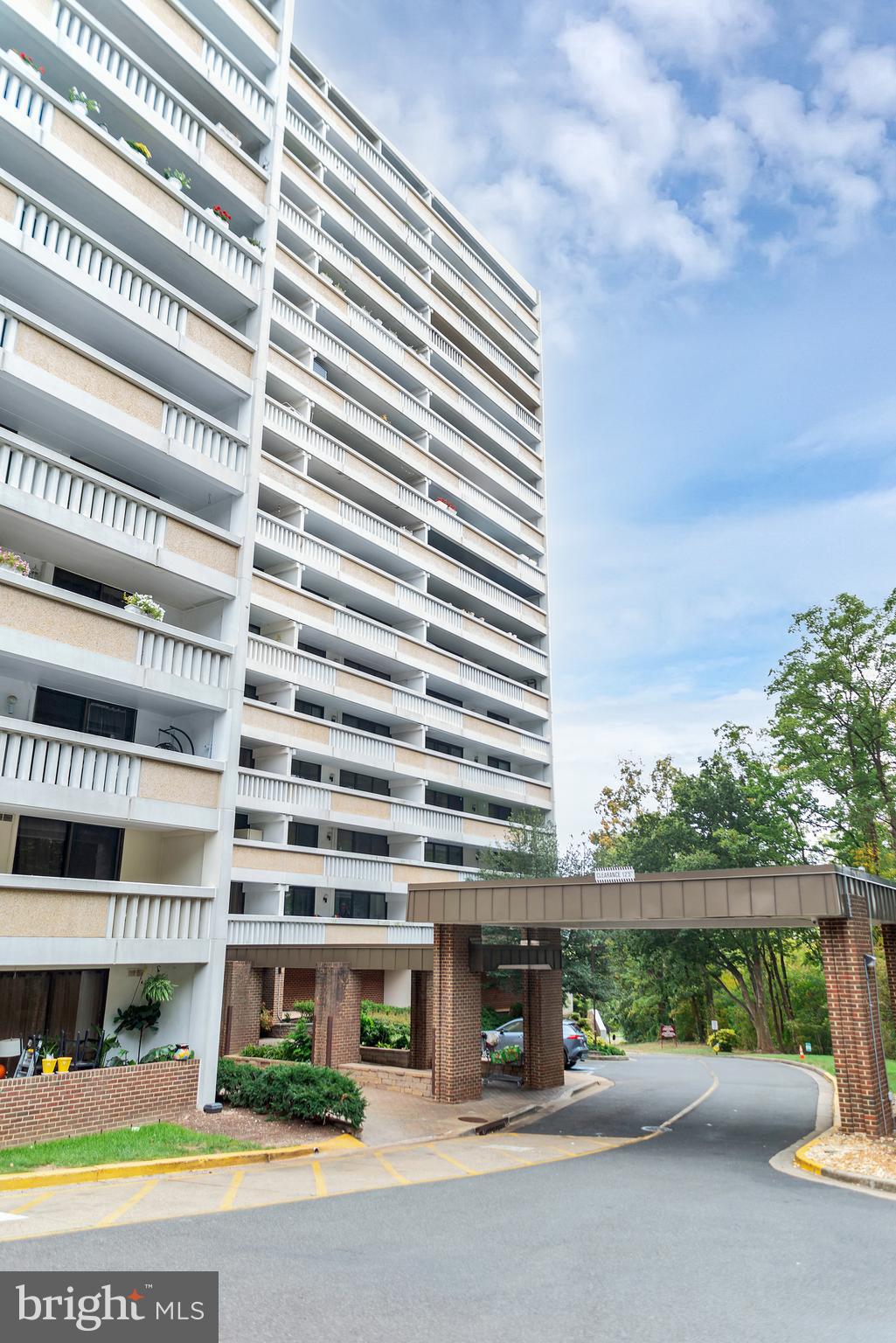 6101 Edsall Road, Unit 602 Alexandria, VA 22304 - Photo 31 of 31 a front view of a building with street view