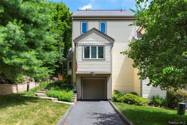 $635,000 | 3501 Homestead Court, Peekskill, NY 10566