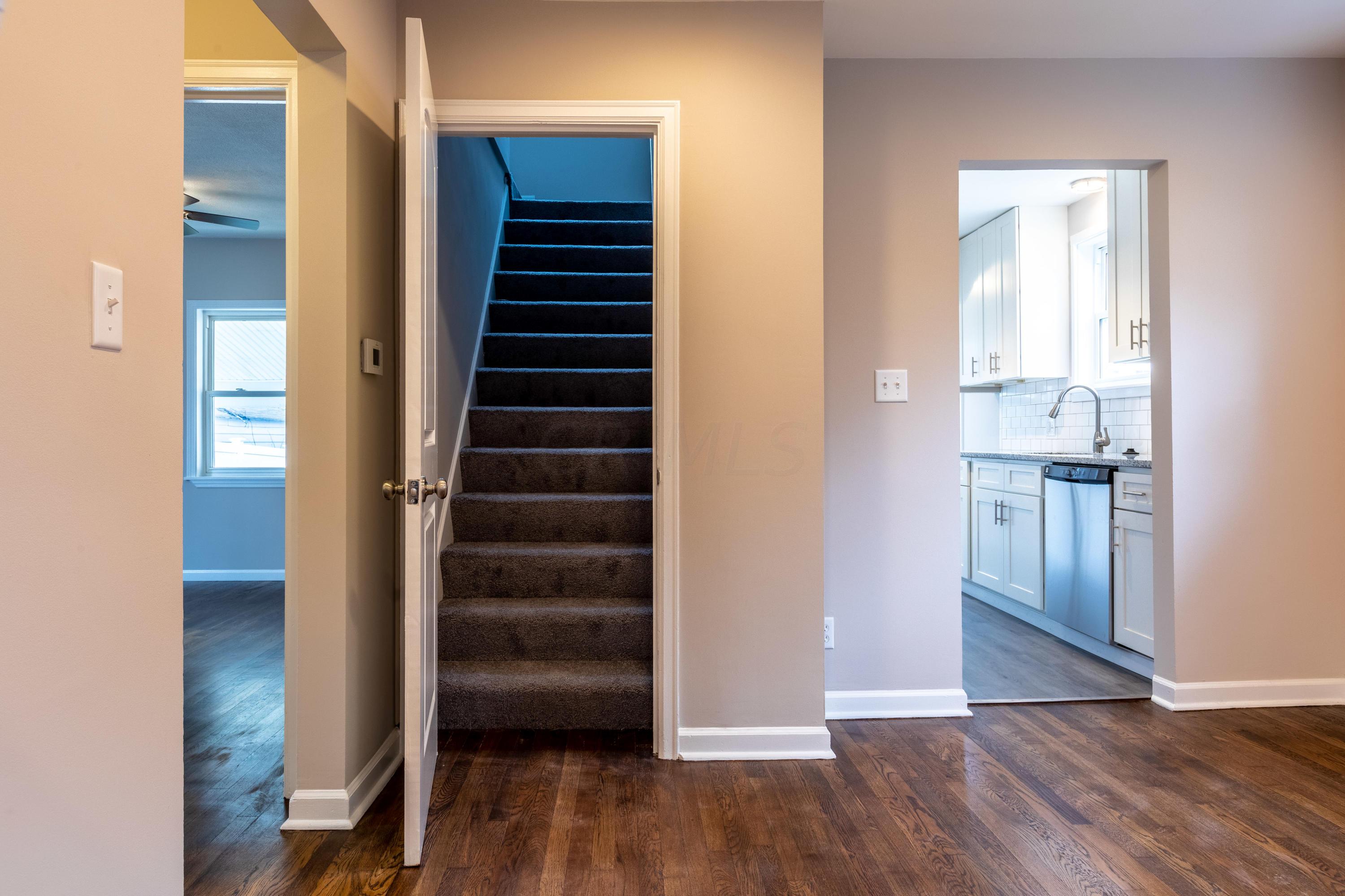 957 Kenwick Road Columbus, OH 43209 - Photo 7 of 35 Gallery Image 7