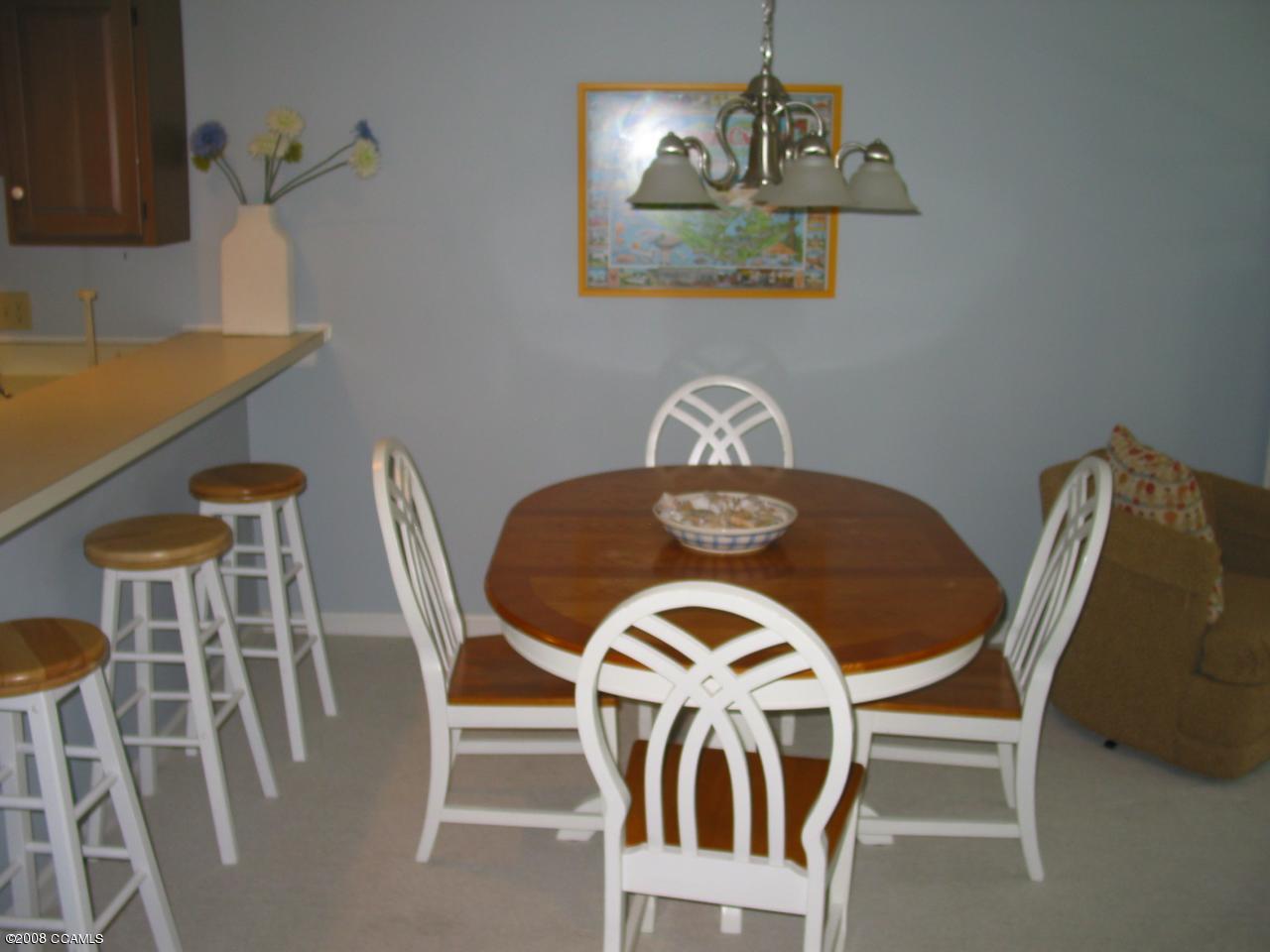 331 Salter Path Road, Unit 104 Pine Knoll Shores, NC 28512 - Photo 2 of 14 Dining room