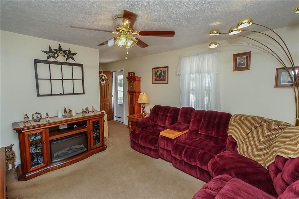 451 Mountain Road Uniontown, PA 15401 - Photo 12 of 25
