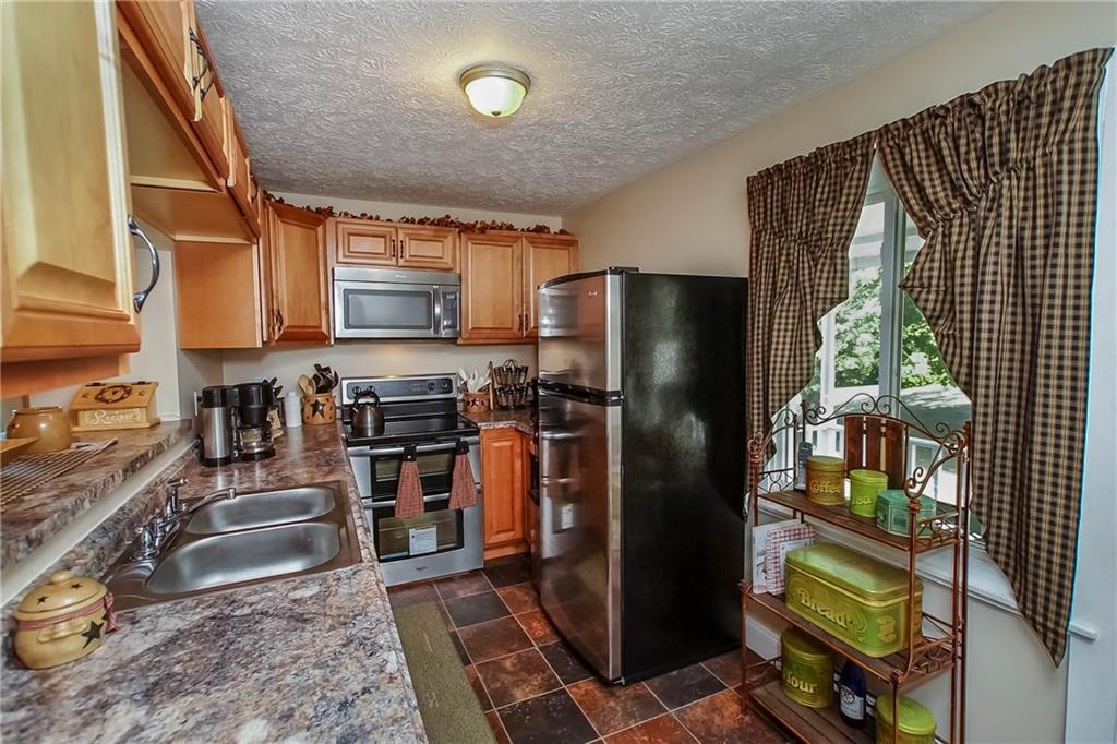 451 Mountain Road Uniontown, PA 15401 - Photo 7 of 25