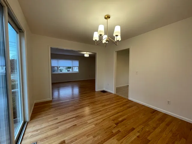 $5,500 | 196 Linwood Avenue, Unit 196, Newton, MA 02460