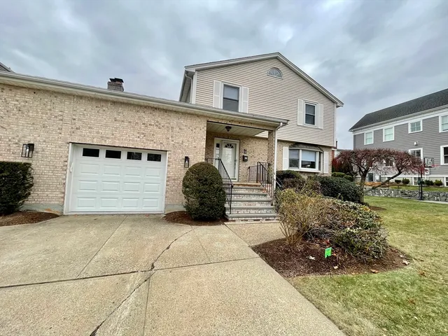 $5,500 | 196 Linwood Avenue, Unit 196, Newton, MA 02460