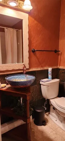 $3,500 | 809 Forest Hollow Drive, Hurst, TX 76053