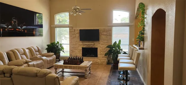 $3,500 | 809 Forest Hollow Drive, Hurst, TX 76053