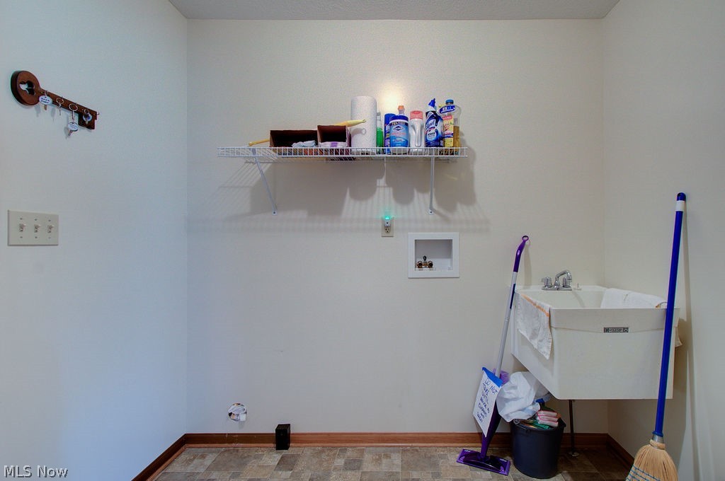 1364 Killian Road Akron, OH 44312 - Photo 26 of 49