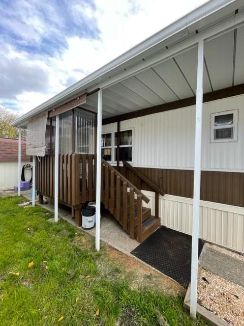 23 Reedsdale Drive Clairton, PA 15025 - Photo 14 of 17 a view of a backyard