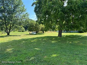2324 Lake Minsi Drive Bangor, PA 18013 - Photo 7 of 20 a view of field with trees