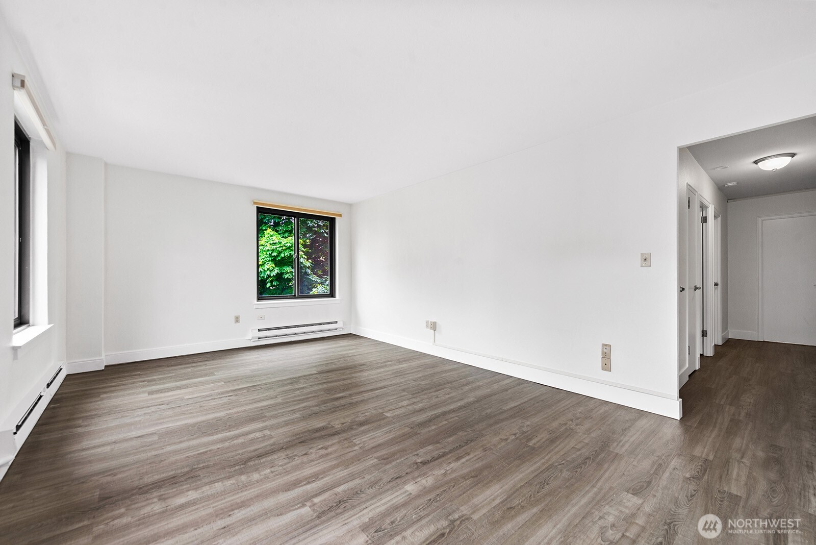 1105 Spring Street, Unit 407 Seattle, WA 98104 - Photo 12 of 28 Gallery Image 12