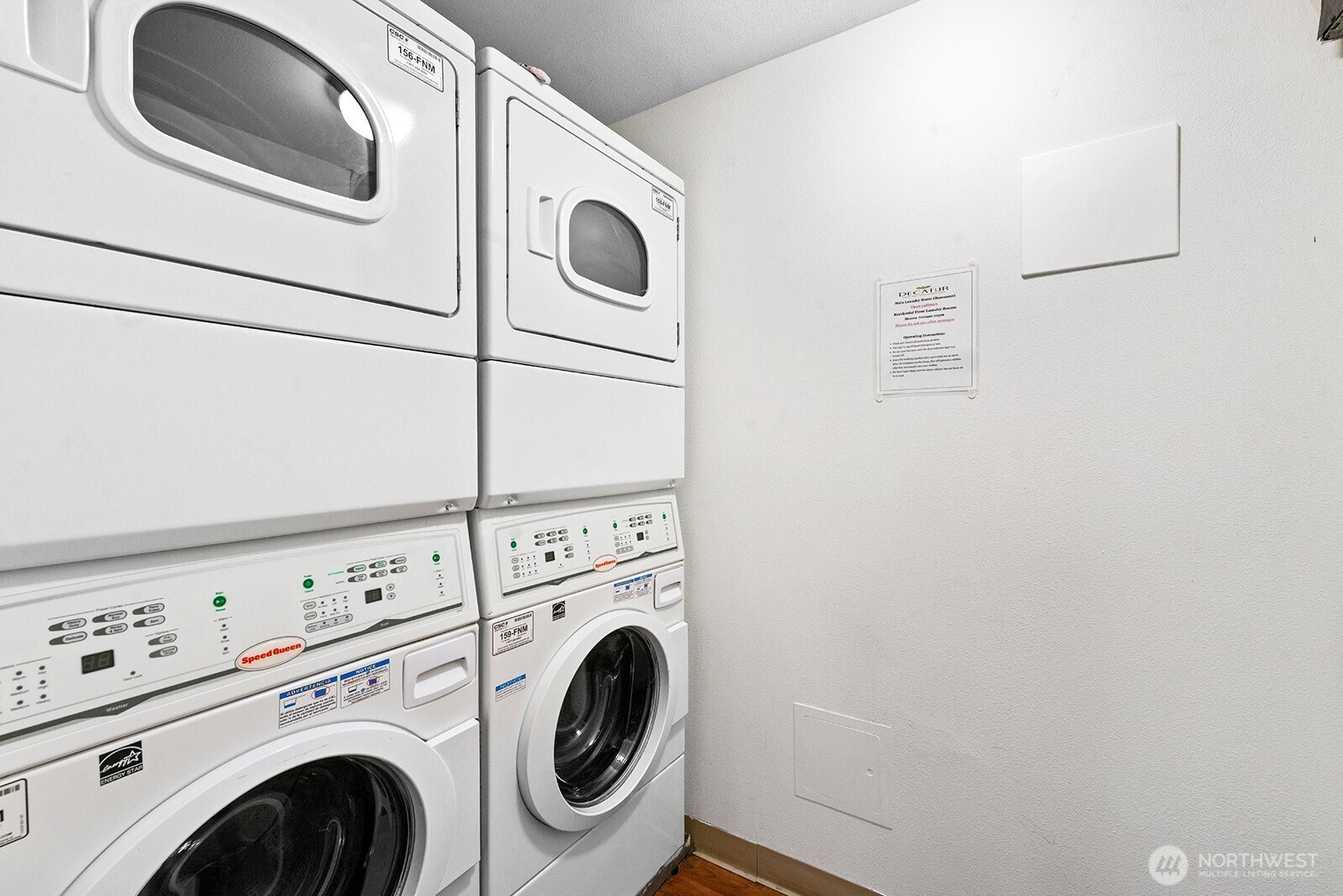 1105 Spring Street, Unit 407 Seattle, WA 98104 - Photo 25 of 28 Gallery Image 25