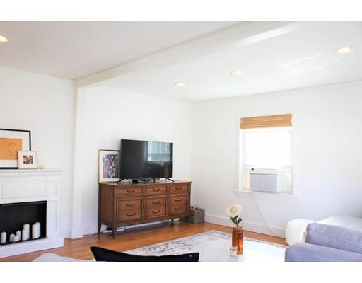 23 Topping Road Andover, MA 01810 - Photo 8 of 25 Gallery Image 8