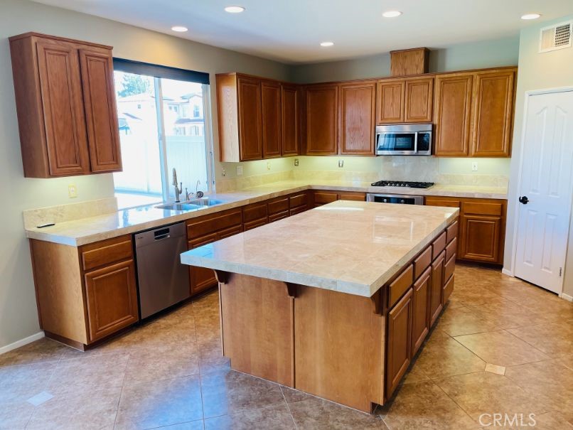 29720 Rossiter Road Murrieta, CA 92563 - Photo 20 of 64