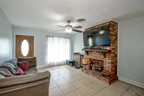 $295,000 | 114 Ballay Drive, Belle Chasse, LA 70037