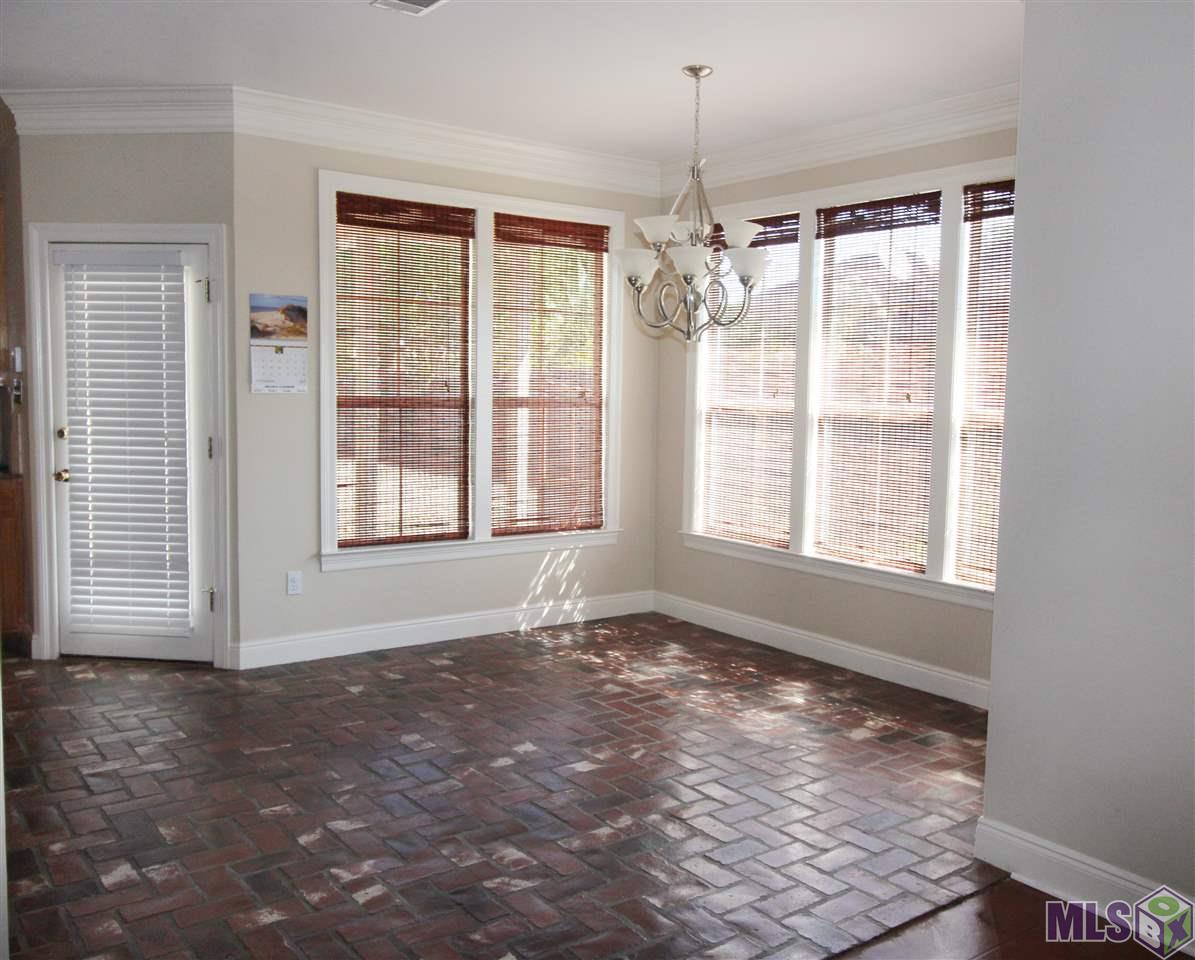 10457 Springcrest Drive Baton Rouge, LA 70810 - Photo 3 of 14